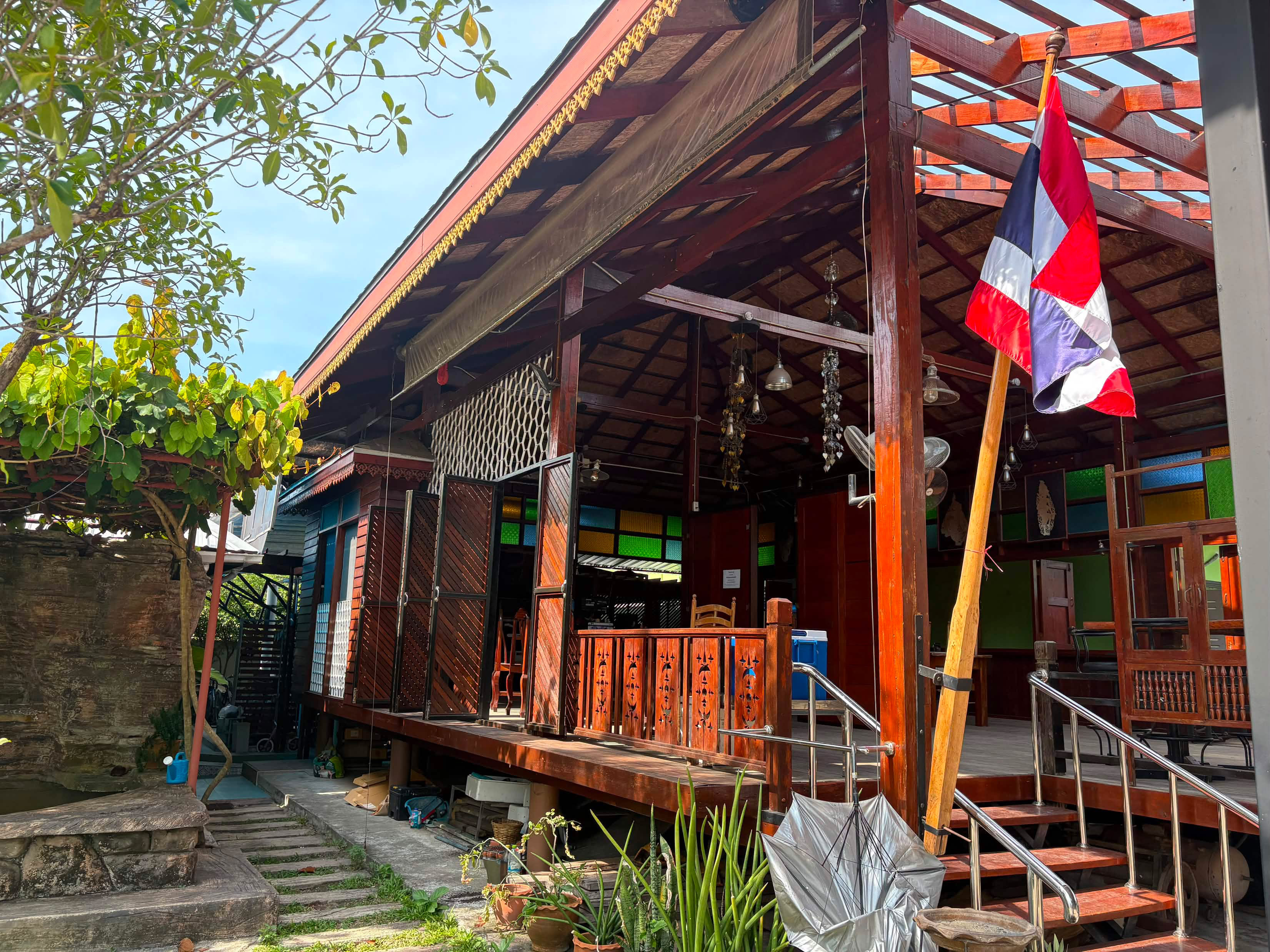 โรงแรมบ้านทองดี/Baan Thongdee Hotel