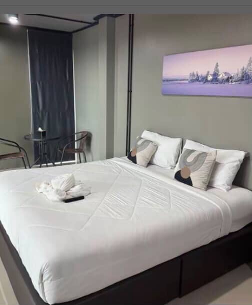 Cher Home & Madam Ae Beauty