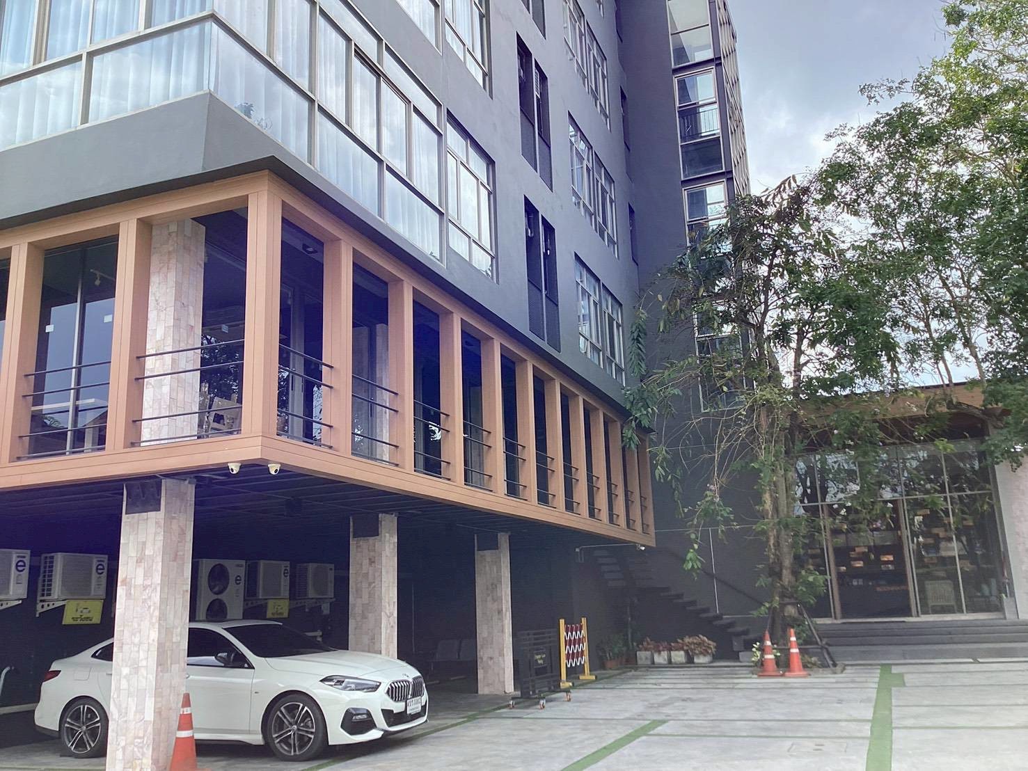 โรงแรมบุญระพี เรสซิเด้นส์